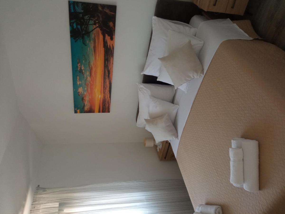 Frka Petesic Apartman Sali  Kültér fotó